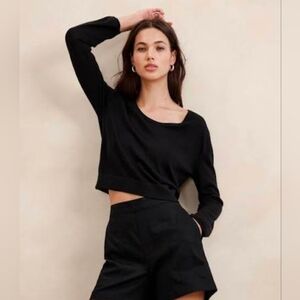 🌟40% OFF SALE NWT Banana Republic 100% Merino Wool Women's Black Top, Med